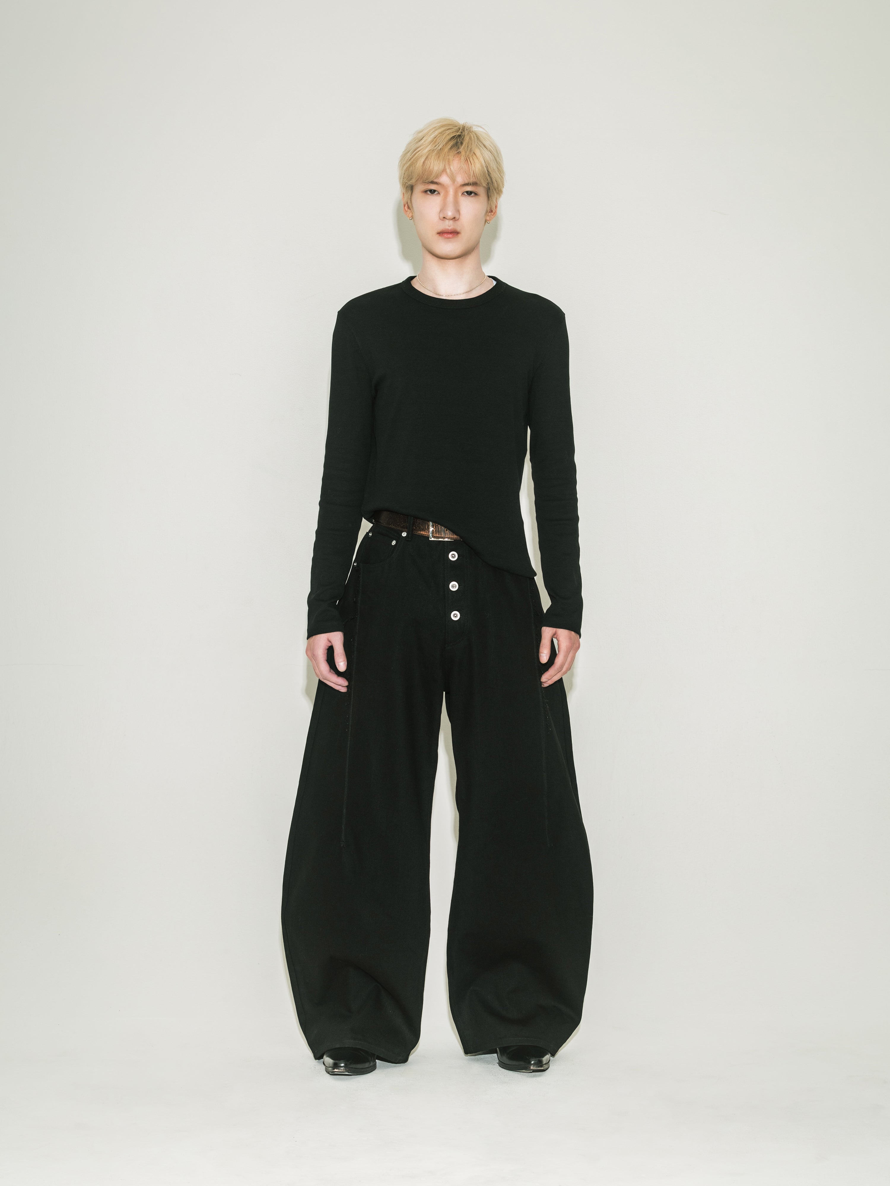 Defined Wide Denim 【Black】 – LÉREN