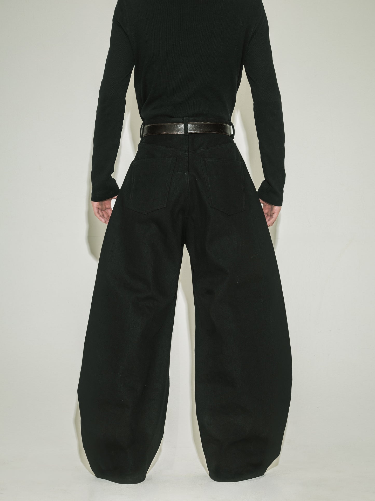 Defined Wide Denim 【Black】