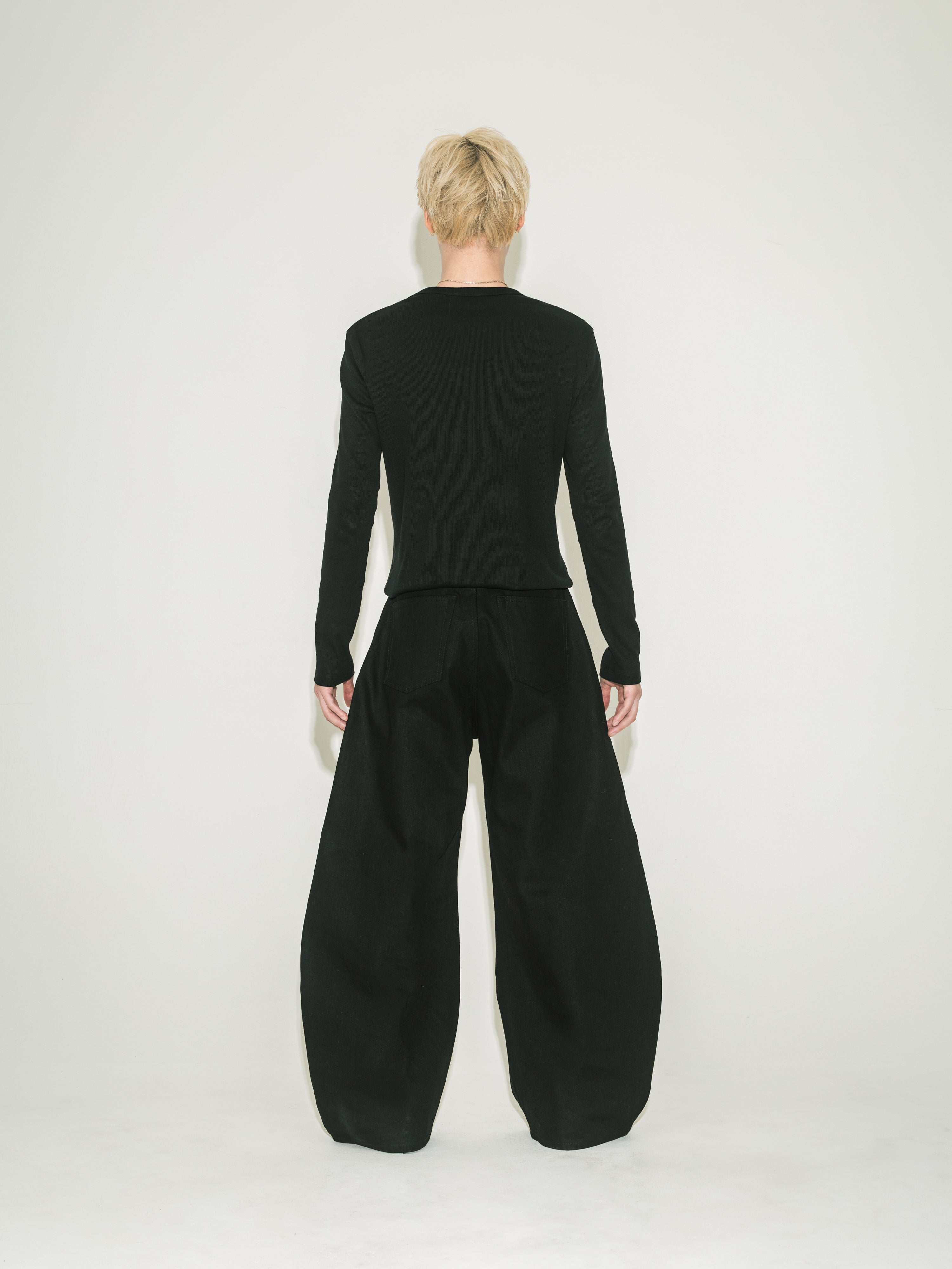 Defined Wide Denim 【Black】 – LÉREN